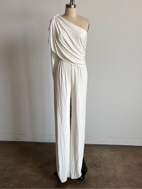 NWT Halston Asymmetric One-Shoulder Jumpsuit in White Sz 4
